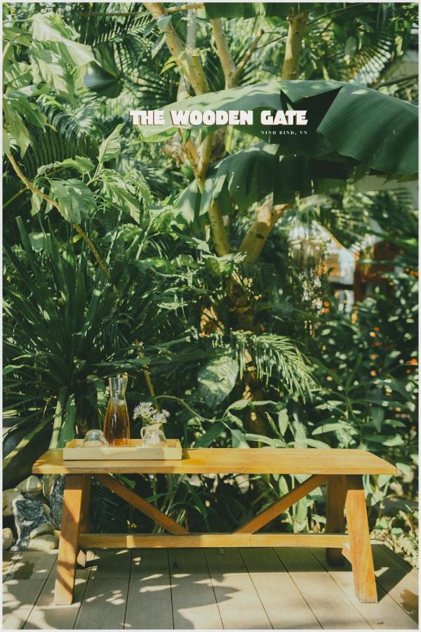 The Wooden Gate Hotel Xuan Son ภายนอก รูปภาพ